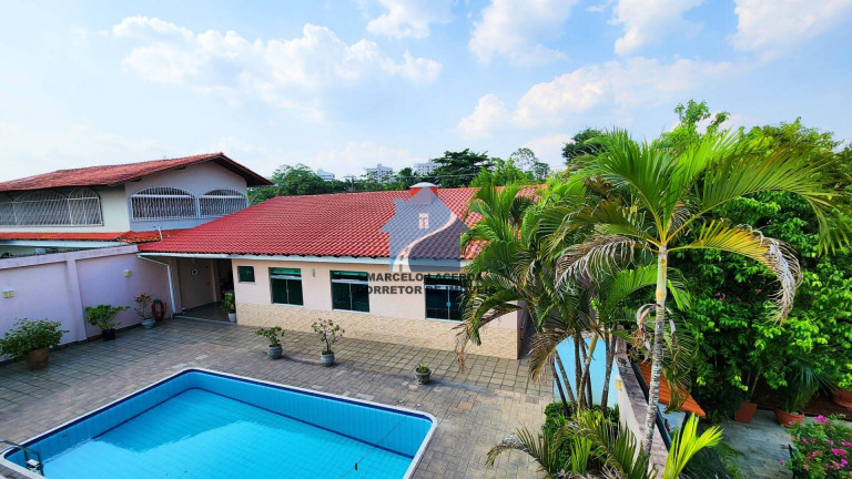 Imagem Casa com 3 Quartos à Venda, 326 m² em Chapada - Manaus Imagem Casa com 3 Quartos à Venda, 326 m² em Chapada - Manaus