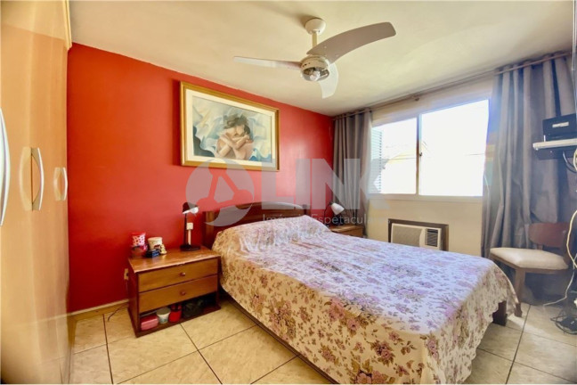 Imagem Imóvel com 2 Quartos à Venda, 68 m² em Jardim Itu - Porto Alegre Imagem Imóvel com 2 Quartos à Venda, 68 m² em Jardim Itu - Porto Alegre