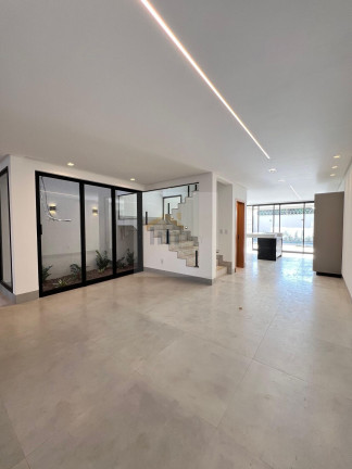 Imagem Casa com 3 Quartos à Venda, 209 m² em Parque Amazônia - Goiânia Imagem Casa com 3 Quartos à Venda, 209 m² em Parque Amazônia - Goiânia