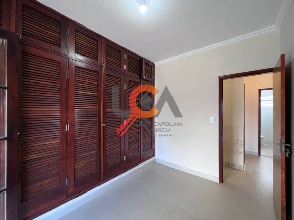 Imagem Sobrado com 5 Quartos à Venda, 390 m² em Centro - Caraguatatuba Imagem Sobrado com 5 Quartos à Venda, 390 m² em Centro - Caraguatatuba