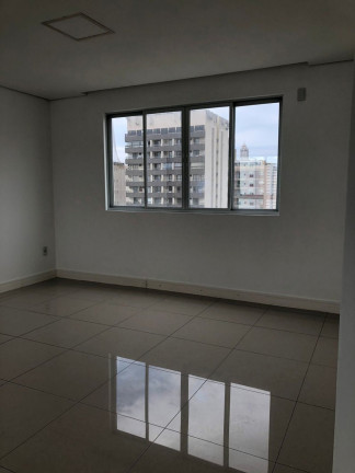 Imagem Apartamento com 3 Quartos para Alugar, 129 m² em Centro - Balneário Camboriú Imagem Apartamento com 3 Quartos para Alugar, 129 m² em Centro - Balneário Camboriú