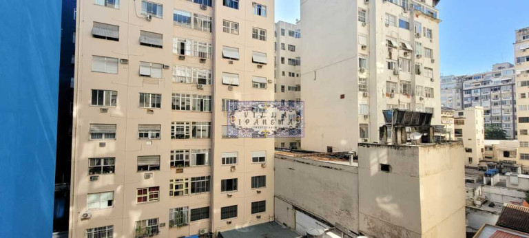 Imagem Apartamento com 3 Quartos à Venda, 120 m² em Copacabana - Rio De Janeiro