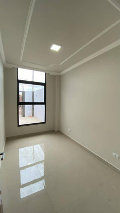 Imagem Casa com 2 Quartos à Venda, 75 m² em Esmeralda - Cascavel