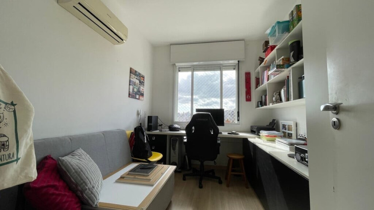Imagem Apartamento com 3 Quartos à Venda, 93 m² em Petrópolis - Porto Alegre
