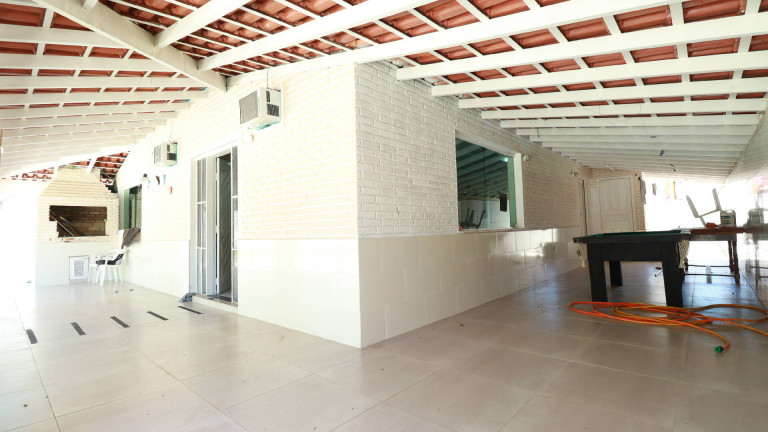 Imagem Casa de Condomínio com 4 Quartos à Venda, 174 m² em Centro - Ubatuba Imagem Casa de Condomínio com 4 Quartos à Venda, 174 m² em Centro - Ubatuba