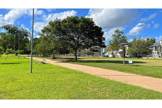 Imagem Casa com 2 Quartos à Venda, 110 m² em Hípica - Porto Alegre