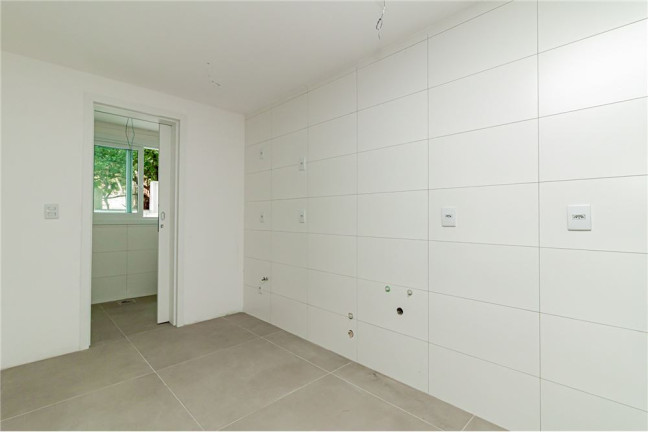 Imagem Imóvel com 3 Quartos à Venda, em Menino Deus - Porto Alegre Imagem Imóvel com 3 Quartos à Venda, em Menino Deus - Porto Alegre