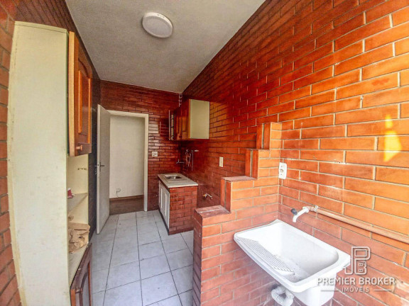 Imagem Apartamento com 1 Quarto à Venda, 50 m² em Várzea - Teresópolis