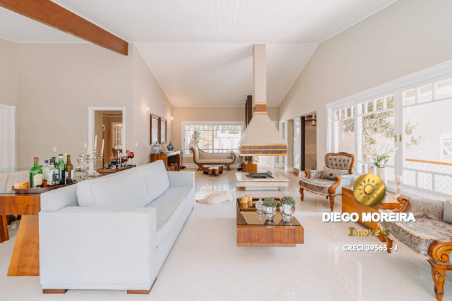 Imagem Casa com 8 Quartos à Venda, 2.600 m² em Itapetinga - Atibaia Imagem Casa com 8 Quartos à Venda, 2.600 m² em Itapetinga - Atibaia