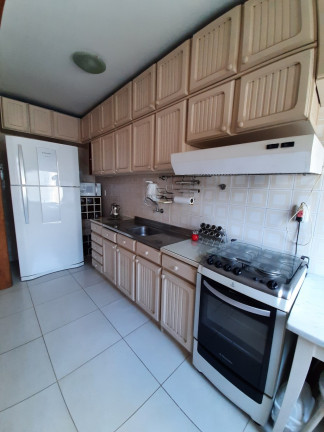 Imagem Apartamento com 3 Quartos à Venda, 105 m² em Passo Da Areia - Porto Alegre