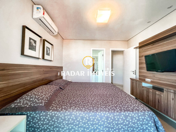 Imagem Apartamento com 4 Quartos à Venda, 270 m² em Algodoal - Cabo Frio