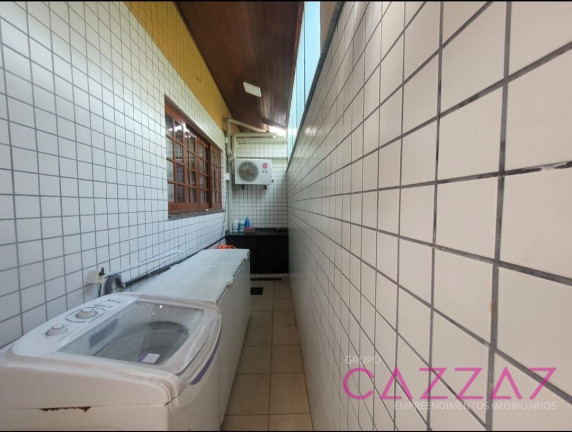 Imagem Casa com 5 Quartos à Venda, 1 m² em Flórida - Praia Grande Imagem Casa com 5 Quartos à Venda, 1 m² em Flórida - Praia Grande