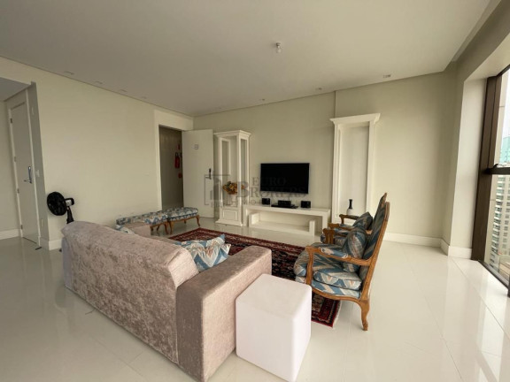 Imagem Apartamento com 3 Quartos à Venda, 130 m² em Centro - Balneário Camboriú