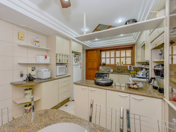 Imagem Casa com 4 Quartos à Venda, 450 m² em Chácara Das Pedras - Porto Alegre Imagem Casa com 4 Quartos à Venda, 450 m² em Chácara Das Pedras - Porto Alegre