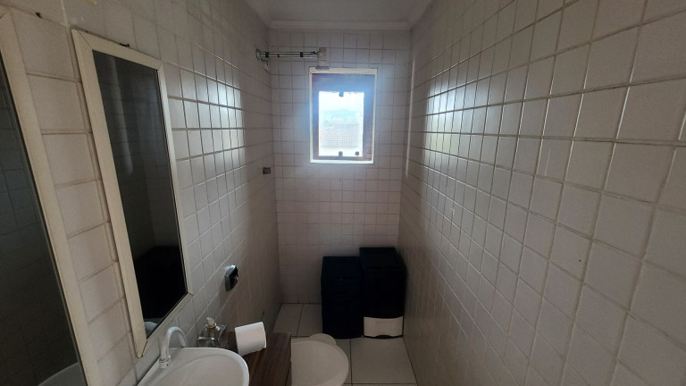 Imagem Casa com 3 Quartos à Venda, 186 m² em Vila São Jorge - São Vicente Imagem Casa com 3 Quartos à Venda, 186 m² em Vila São Jorge - São Vicente