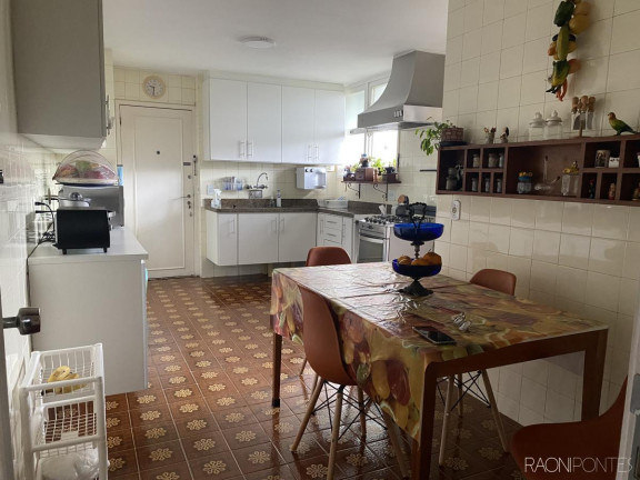 Imagem Apartamento com 3 Quartos à Venda, 152 m² em Icaraí - Niterói