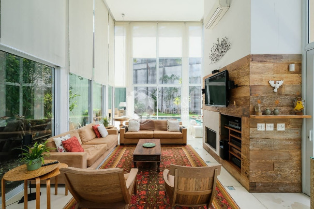 Imagem Casa com 3 Quartos à Venda, 480 m² em Vila Madalena - São Paulo