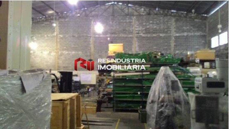 Imagem Galpão à Venda, 750 m² em Fazendinha - Santana De Parnaíba Imagem Galpão à Venda, 750 m² em Fazendinha - Santana De Parnaíba
