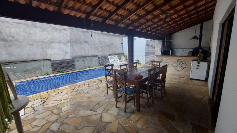 Imagem Casa com 3 Quartos à Venda, 288 m² em Itatinga - São Sebastião Imagem Casa com 3 Quartos à Venda, 288 m² em Itatinga - São Sebastião