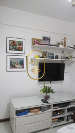 Imagem Apartamento com 3 Quartos à Venda, 77 m² em Costa Azul - Salvador
