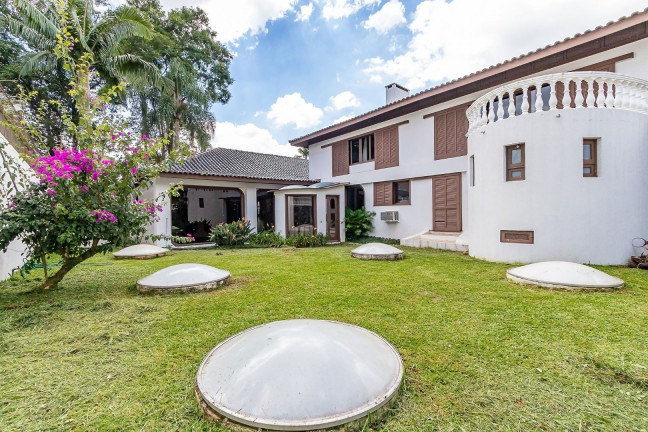 Casa com 5 Quartos à Venda, 1.200 m² em São Lourenço - Curitiba