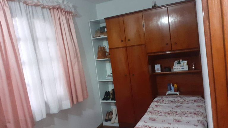 Imagem Sobrado com 3 Quartos à Venda, 200 m² em Vila São José (cidade Dutra) - São Paulo Imagem Sobrado com 3 Quartos à Venda, 200 m² em Vila São José (cidade Dutra) - São Paulo