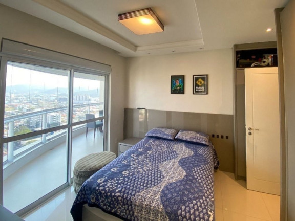 Imagem Apartamento com 3 Quartos à Venda, 140 m² em Centro - Balneário Camboriú