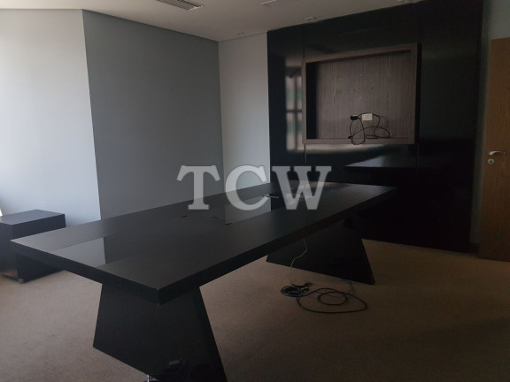 Sala Comercial à Venda, 193 m² em Vila Olímpia - São Paulo