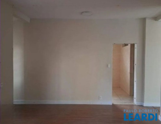 Imagem Casa com 4 Quartos à Venda, 236 m² em Vila Boa Vista - Santo André Imagem Casa com 4 Quartos à Venda, 236 m² em Vila Boa Vista - Santo André
