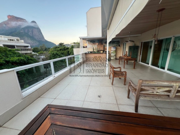 Imóvel com 5 Quartos à Venda, 320 m² em Barra Da Tijuca - Rio De Janeiro