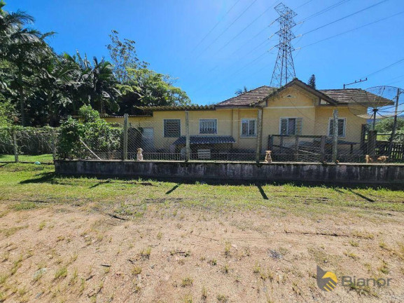 Imagem Casa com 3 Quartos à Venda, 160 m² em Itoupava Central - Blumenau Imagem Casa com 3 Quartos à Venda, 160 m² em Itoupava Central - Blumenau
