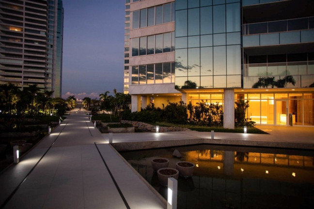 Imagem Imóvel com 5 Quartos à Venda, 648 m² em Barra Da Tijuca - Rio De Janeiro Imagem Imóvel com 5 Quartos à Venda, 648 m² em Barra Da Tijuca - Rio De Janeiro