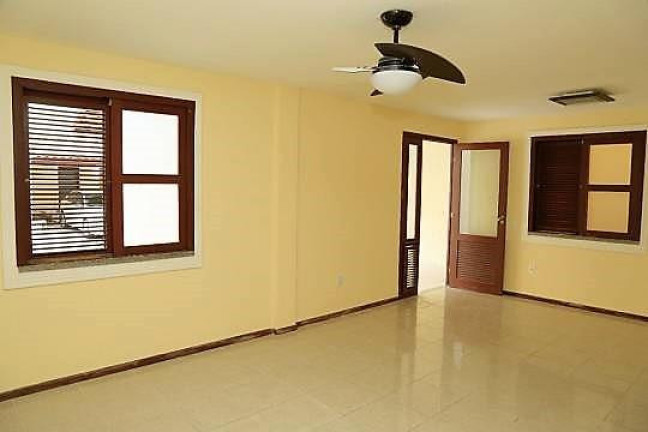 Imagem Casa com 3 Quartos à Venda, 120 m² em Sapiranga - Fortaleza