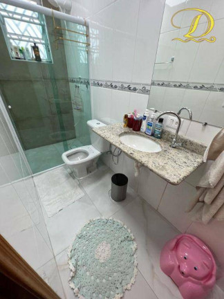 Imagem Sobrado com 4 Quartos à Venda, 220 m² em Canto Do Forte - Praia Grande