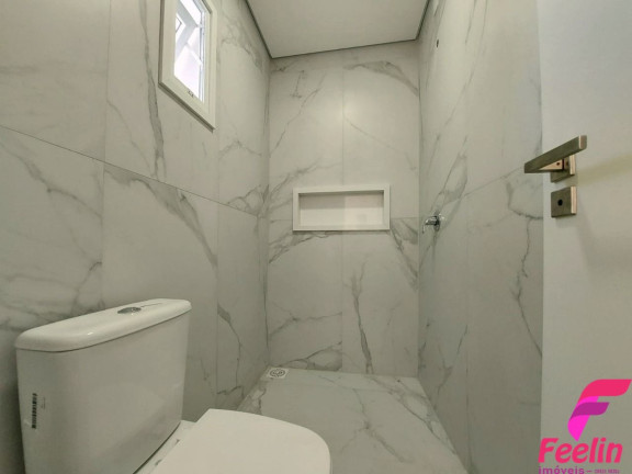 Imagem Casa com 3 Quartos à Venda, 131 m² em Campeche - Florianópolis Imagem Casa com 3 Quartos à Venda, 131 m² em Campeche - Florianópolis