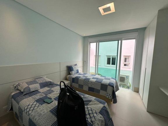 Imagem Casa com 5 Quartos à Venda, 373 m² em Riviera De São Lourenço - Bertioga Imagem Casa com 5 Quartos à Venda, 373 m² em Riviera De São Lourenço - Bertioga