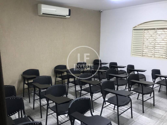 Imagem Casa com 3 Quartos à Venda, 310 m² em Setor Garavelo - Aparecida De Goiânia Imagem Casa com 3 Quartos à Venda, 310 m² em Setor Garavelo - Aparecida De Goiânia