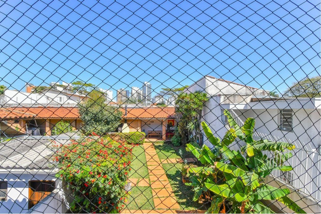 Imagem Casa com 3 Quartos à Venda, 330 m² em Planalto Paulista - São Paulo Imagem Casa com 3 Quartos à Venda, 330 m² em Planalto Paulista - São Paulo
