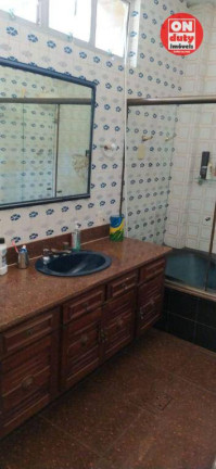 Imagem Casa com 3 Quartos à Venda, 212 m² em Embaré - Santos Imagem Casa com 3 Quartos à Venda, 212 m² em Embaré - Santos