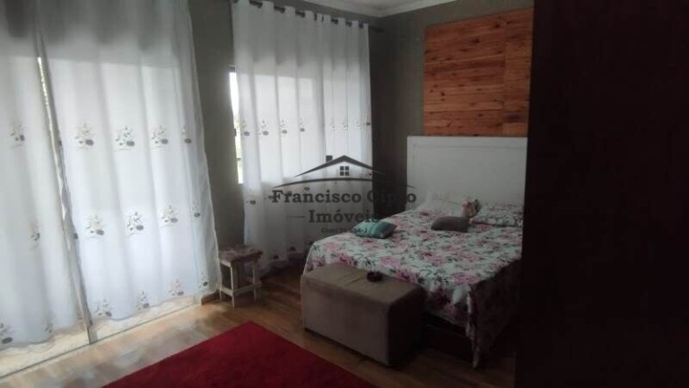 Imagem Sobrado com 2 Quartos à Venda, 205 m² em Vila Roma - Roseira