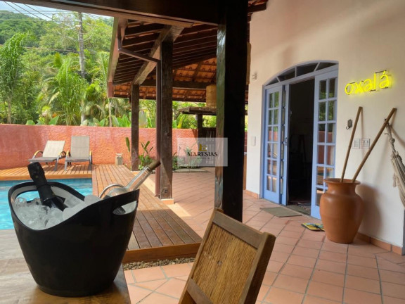 Imagem Casa com 3 Quartos à Venda, 400 m² em Santiago - São Sebastião