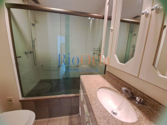 Imagem Apartamento com 4 Quartos à Venda, 148 m² em Barra Da Tijuca - Rio De Janeiro