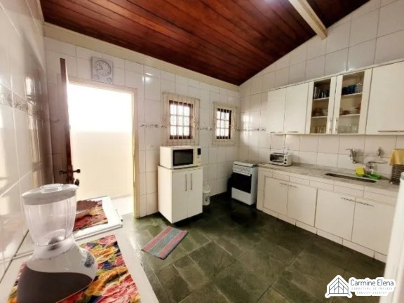 Imagem Casa com 5 Quartos para Alugar, 400 m² em Centro - Ubatuba Imagem Casa com 5 Quartos para Alugar, 400 m² em Centro - Ubatuba
