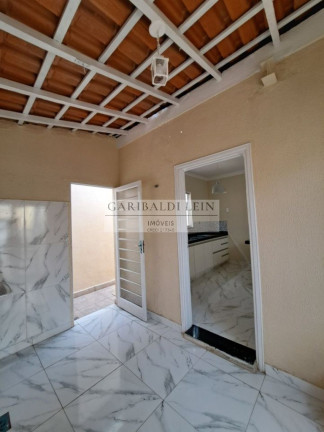 Imagem Casa com 3 Quartos para Alugar, 170 m² em Vila Elza - Campinas Imagem Casa com 3 Quartos para Alugar, 170 m² em Vila Elza - Campinas
