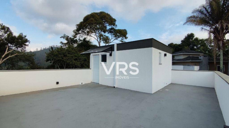 Casa com 4 Quartos à Venda, 203 m² em Vargem Grande - Teresópolis