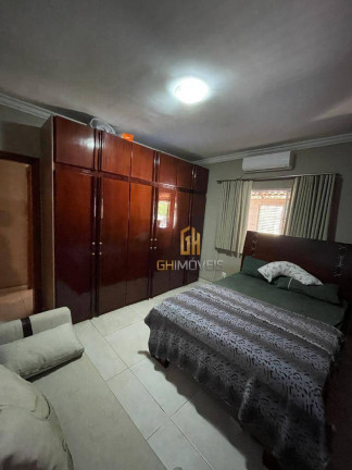 Imagem Casa com 3 Quartos à Venda, 240 m² em Condomínio Rio Formoso - Goiânia