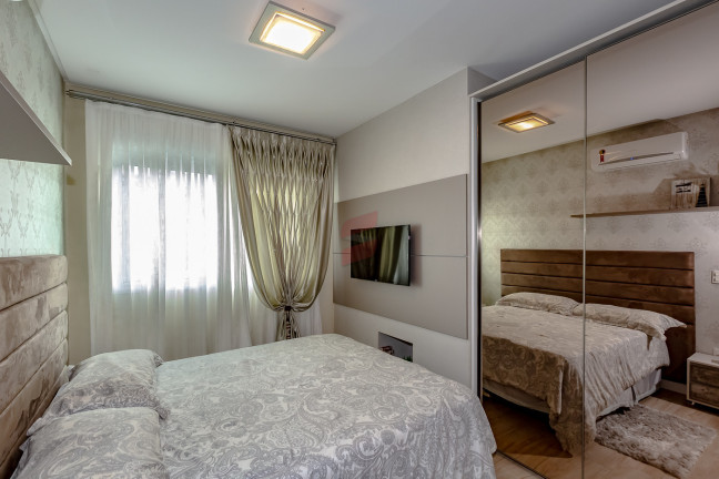 Imagem Apartamento com 3 Quartos à Venda, 131 m² em Meia Praia - Itapema