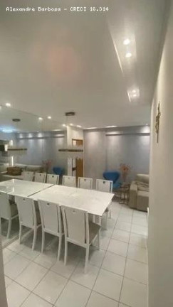 Imagem Apartamento com 3 Quartos à Venda, 61 m² em Encruzilhada - Recife