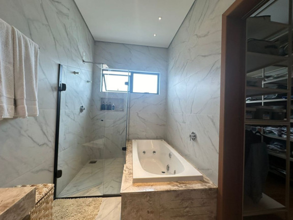 Imagem Casa com 3 Quartos à Venda, 387 m² em Cabral - Contagem Imagem Casa com 3 Quartos à Venda, 387 m² em Cabral - Contagem