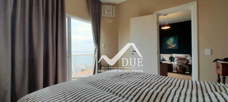 Imagem Casa com 4 Quartos à Venda, 516 m² em Marapé - Santos Imagem Casa com 4 Quartos à Venda, 516 m² em Marapé - Santos